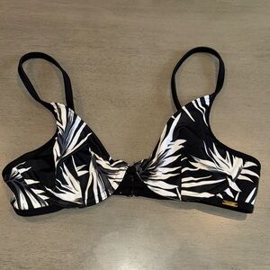 PINK Victoria's Secret Black and White Bikini Top